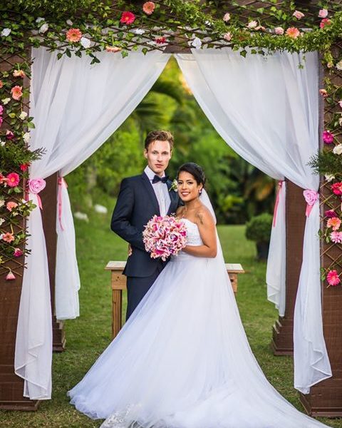 Carolina Real Bride